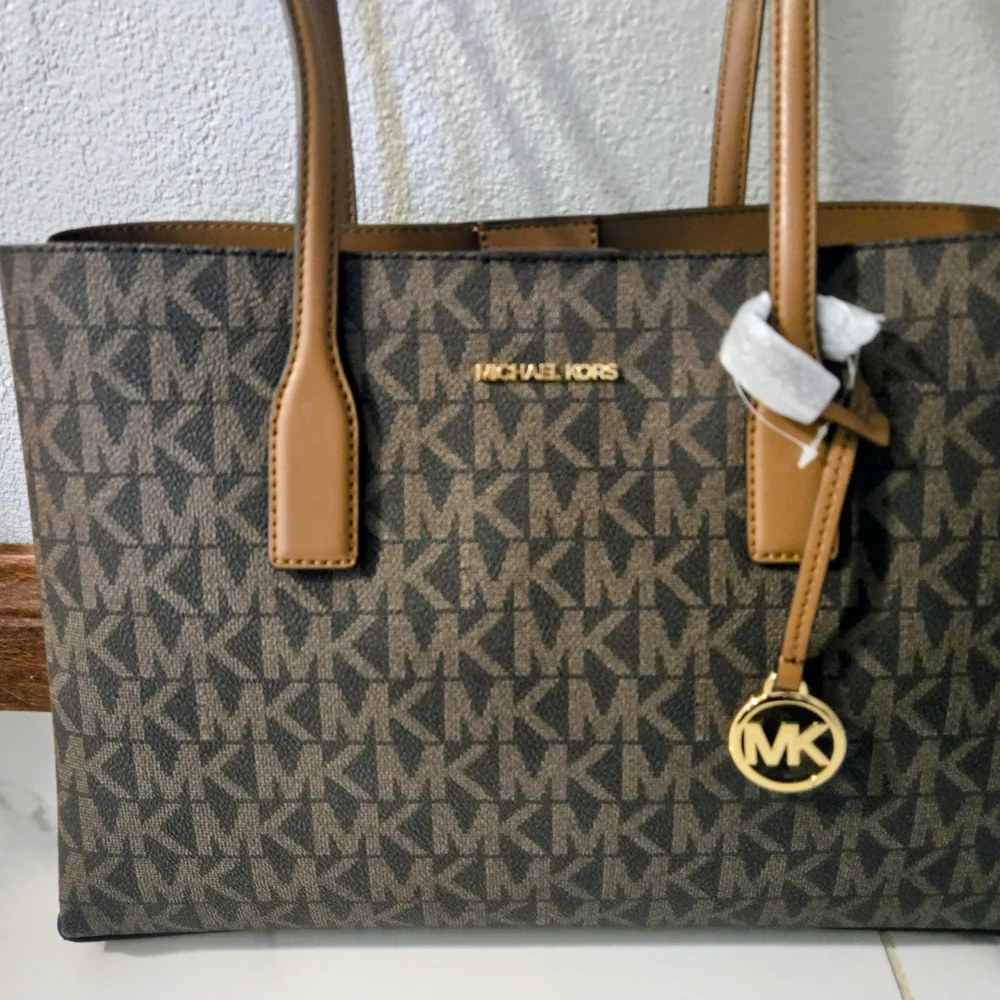 New! Michael Kors Emilia Medium Logo Tote Bag - Brown/Acorn" 358 - Picture 4 of 15